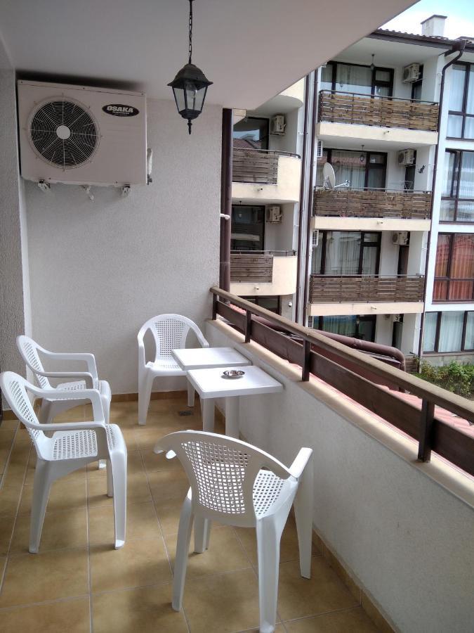 Victoria'S Apartments Nesebar Bagian luar foto